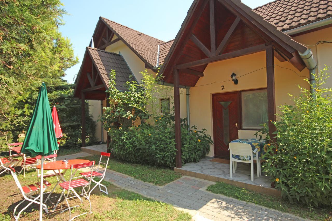 Pension Elisabeth บาลาตอนแลลเล ภายนอก รูปภาพ