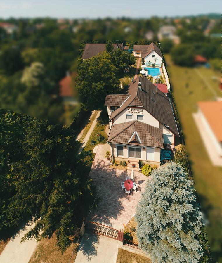 Pension Elisabeth บาลาตอนแลลเล ภายนอก รูปภาพ
